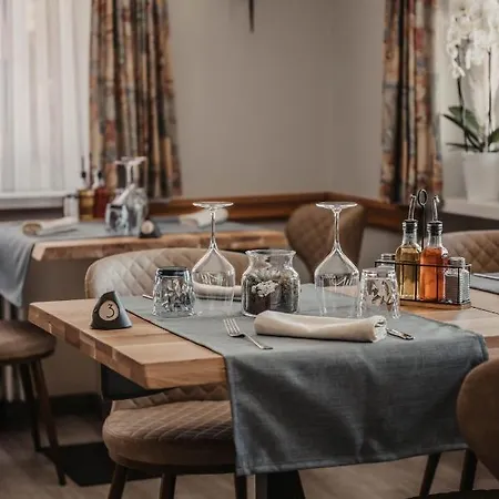 Hotell Ristorante Al Portico Gerra (Locarno)